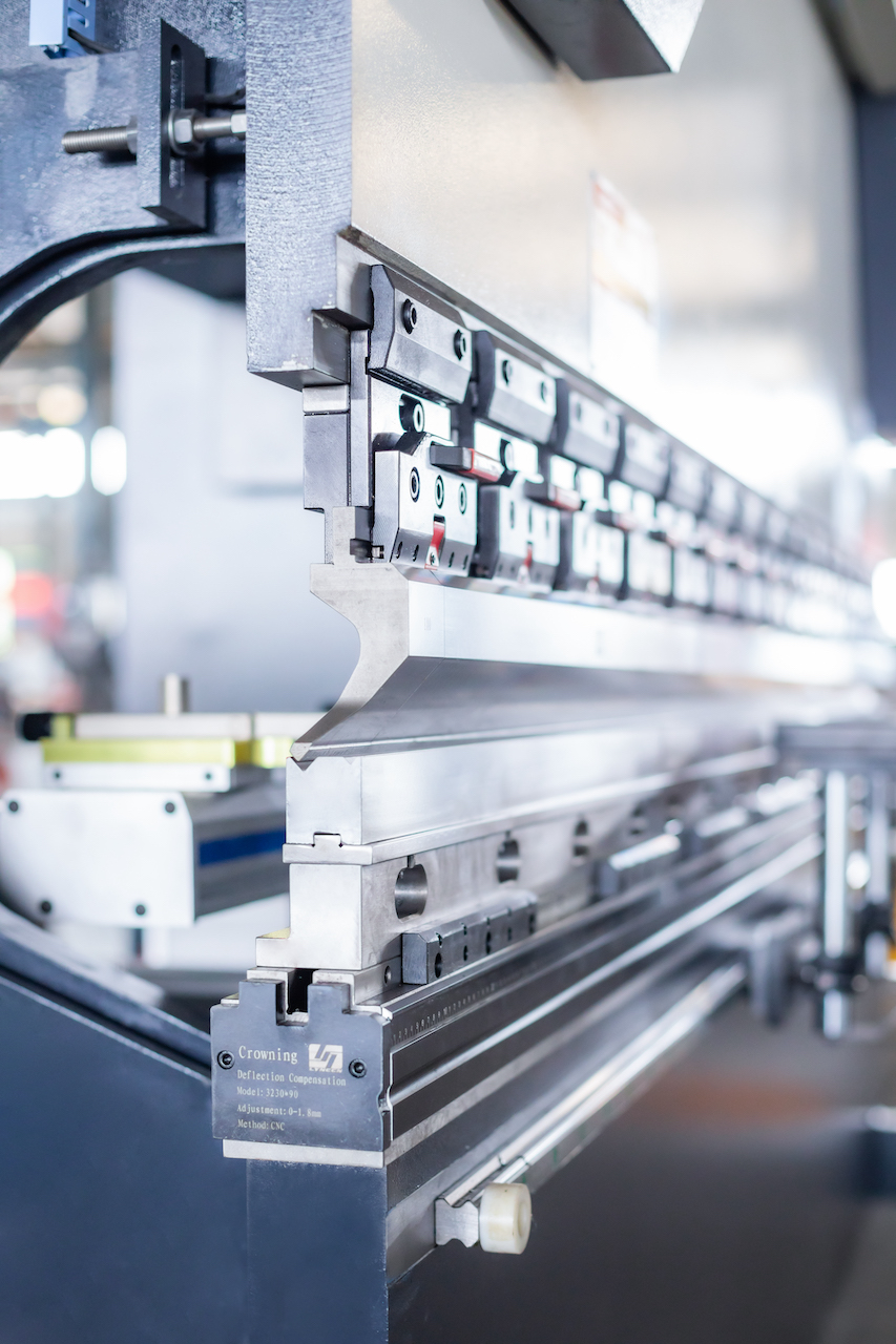 100t Hydraulic Cnc Brake Press Crowning Cnc Press Brake Delem 100t Hydraulic Cnc Brek Press Crowning Cnc Press Brek Delem