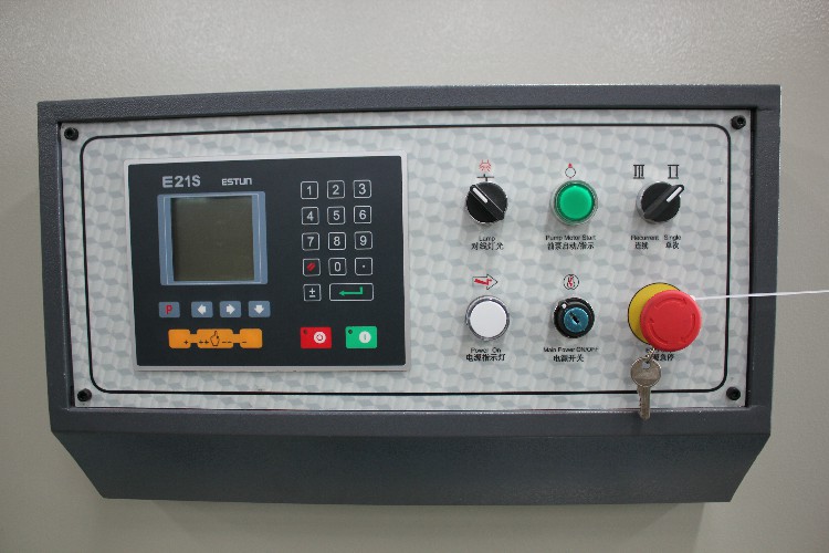 12mm 3200mm Hydraulic Guillotine Shearing Machine Cnc Steel Sheet Cutting Machine 12mm 3200mm Mesin Gunting Hidraulik Guillotine Cnc Mesin Pemotong Lembaran Keluli