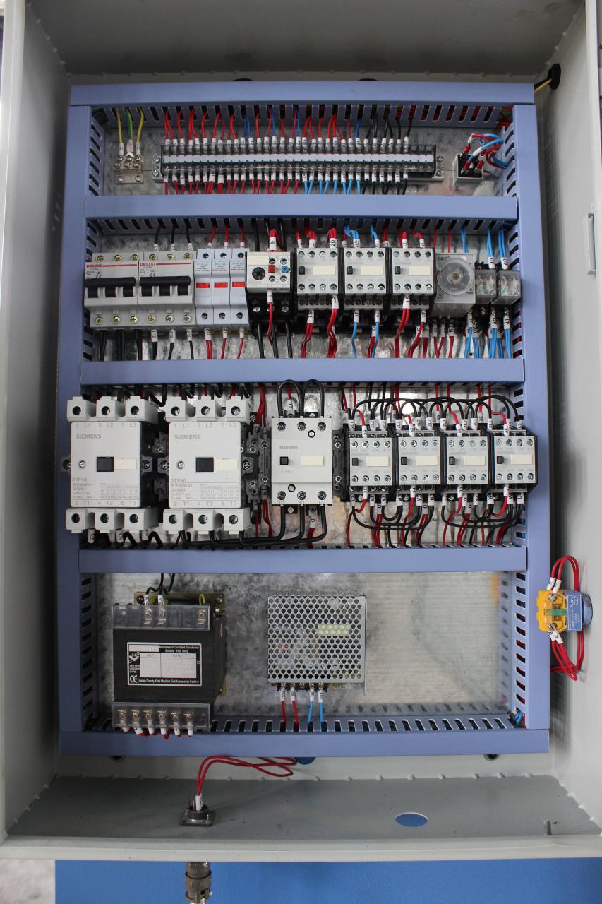 Mesin Gunting Rasuk Ayunan Hidraulik Nc Panjang 2.5m