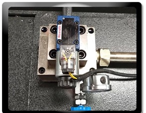 4mmx2500 Hidraulik Ricih Plat Keluli Jentera Pemotong Plat Keluli Ricih