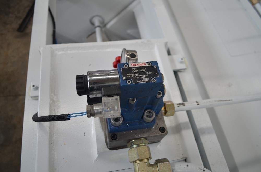 6*3200mm Guillotine Shears Metal Shear Hydraulic Iron Sheet Cutting Shearing Machine 6*3200mm Gunting Guillotine Logam Ricih Hidraulik Kepingan Besi Memotong Mesin Gunting