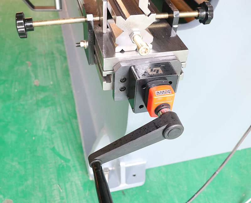 Brek Tekan Logam Wc-63t3200 Mesin Lentur Lembaran Logam Cnc Brek Tekan Hidraulik