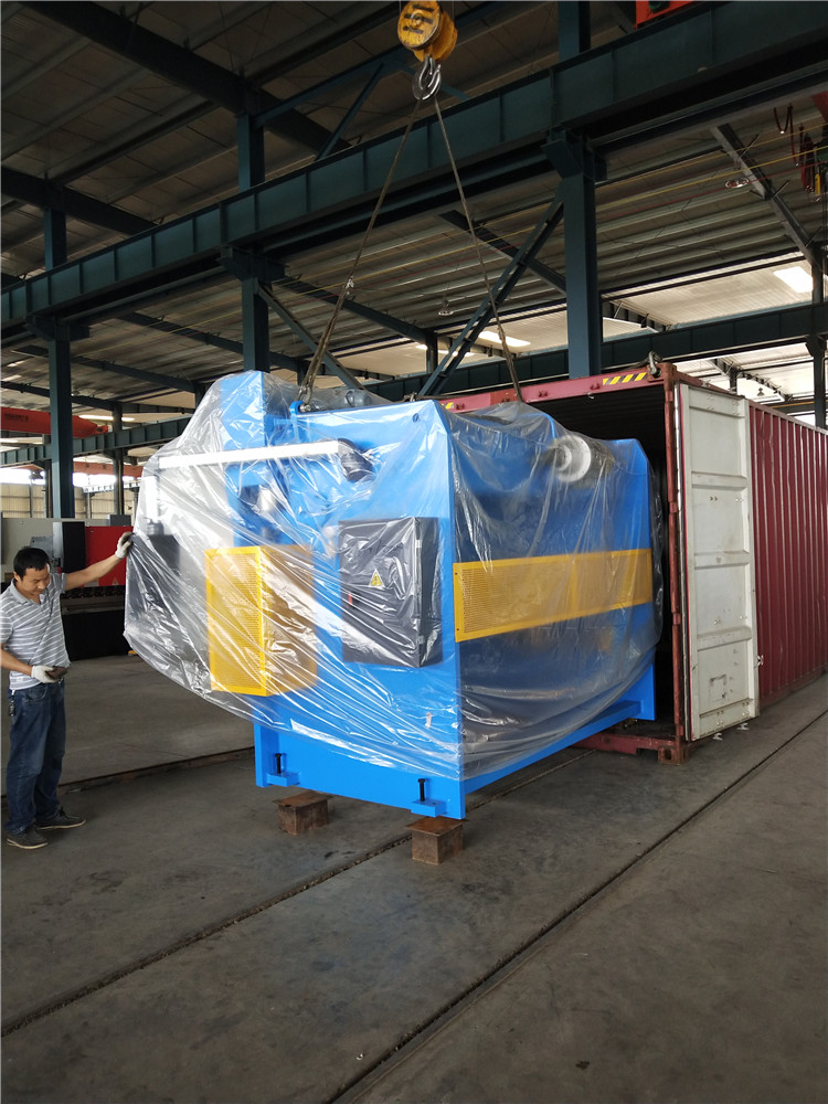 China Metal Hydraulic Press Brake Machine With Reasonable Price Mesin Brek Tekan Hidraulik Logam China Dengan Harga Yang Berpatutan