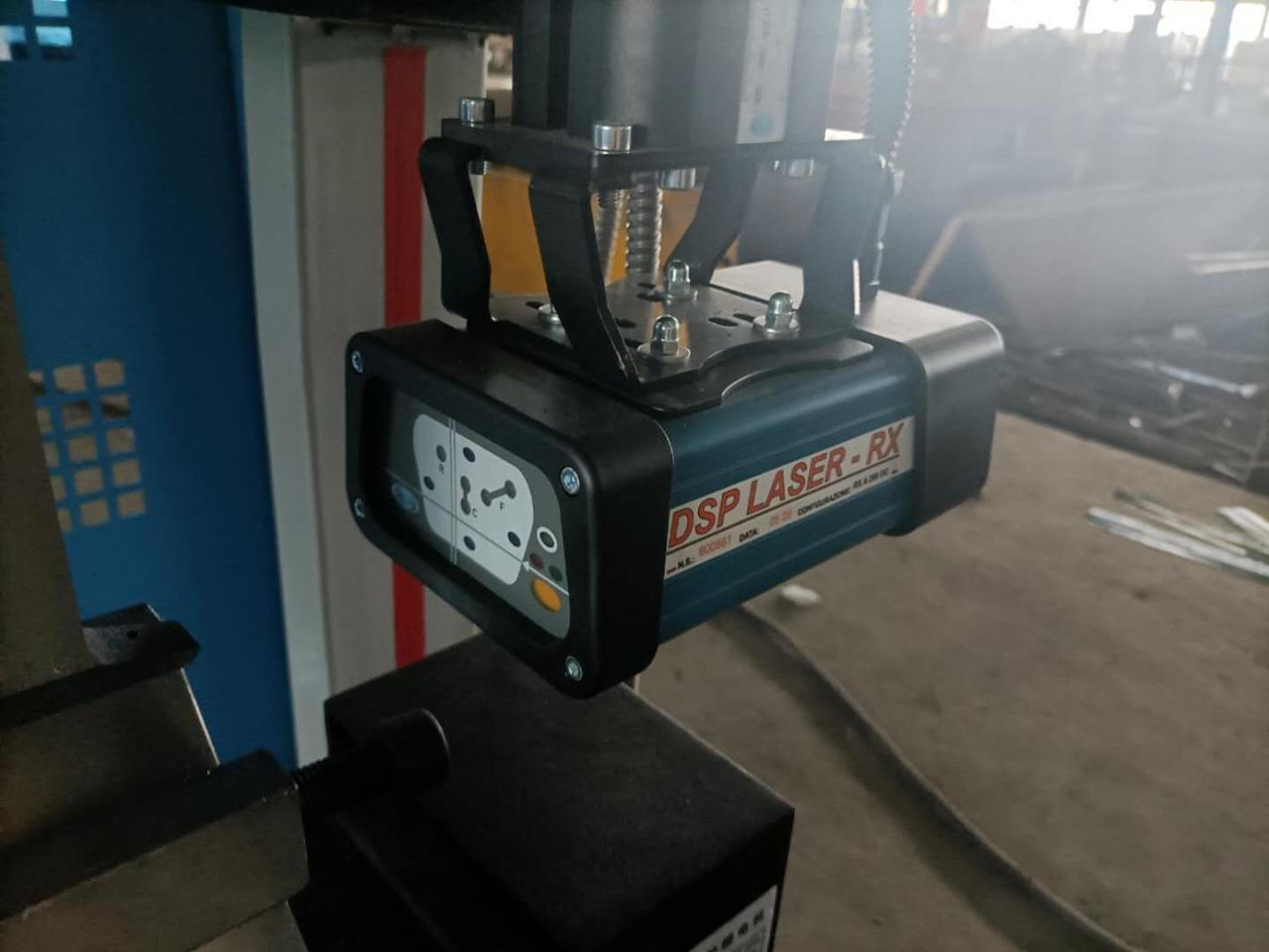 Cnc Hydraulic Press Brake Machine Bending Servo Electric Press Brake 40T Mesin Brek Tekan Hidraulik Cnc Servo Lentur Brek Tekan Elektrik 40T