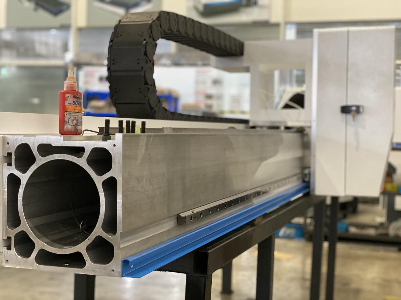 Talian Utama Mesin Pemotong Laser Gentian 8kw,4000x2000mm,Dengan Sumber Laser Ipg