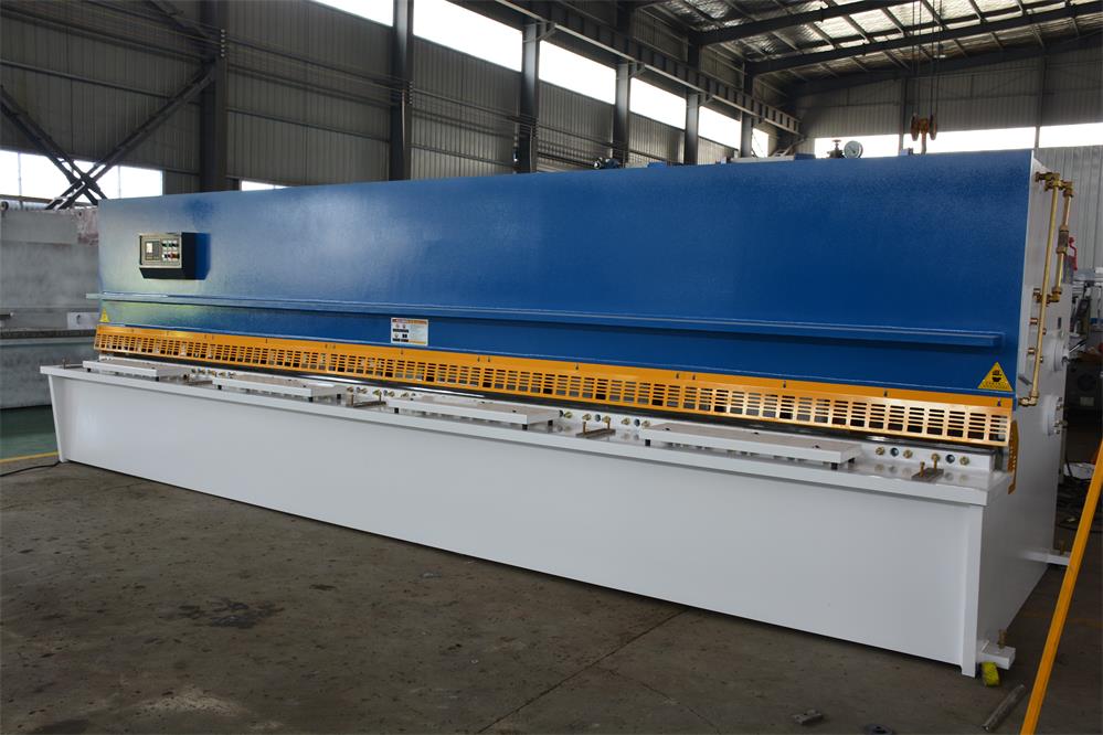 Hydraulic Pendulum Shearing Machine Cnc Automatic Guillotine Shearing Machine Mesin Gunting Hidraulik Pendulum Cnc Mesin Gunting Guillotine Automatik