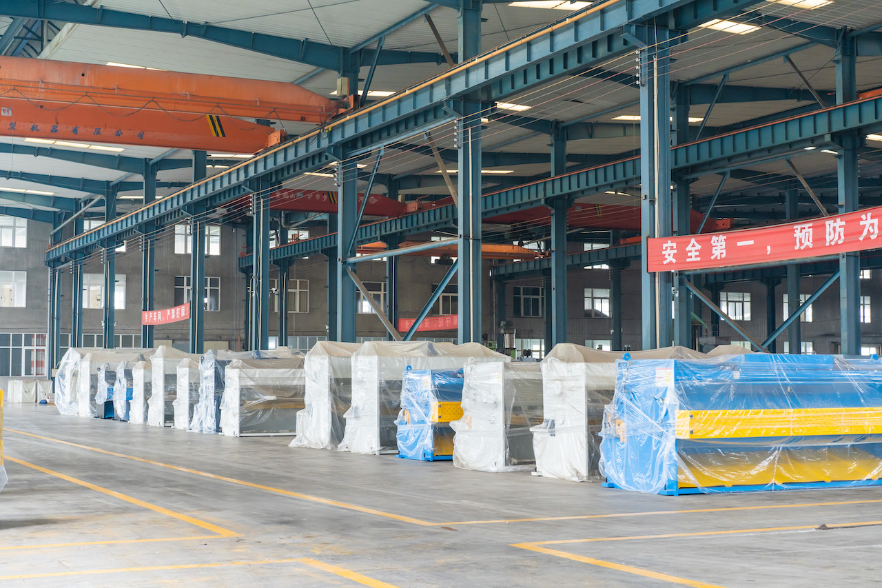 Qc11y 8x3200 Sheet Metal Shearing Machine Steel Plate Hydraulic Shearing Machine Mesin Ricih Logam Lembaran Qc11y 8x3200 Mesin Ricih Hidraulik Plat Keluli