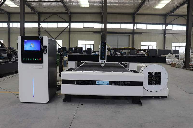 Rotary Cnc Metal Pipe Tube Sheet Laser Cutter 2000w Fiber Laser Cutting Machine Rotary Cnc Metal Pipe Tube Sheet Laser Cutter 2000w Fiber Laser Cutting Machine