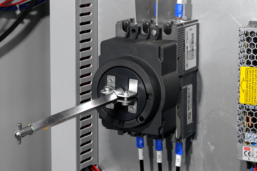 Wc67 Hydraulic Press Brake / CNC Press Bending Machine / Plate Bending Machine China Brek Tekan Hidraulik Wc67 / Mesin Lentur Tekan CNC / Mesin Lentur Plat China