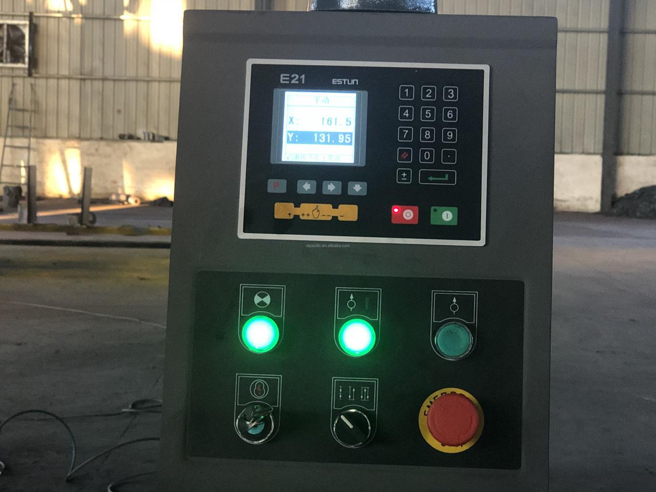 Wc67k Cnc Aluminum Iron Plate Hydraulic Press Brake Cnc Metal Sheet Bending Machine Wc67k Cnc Aluminium Plat Besi Hidraulik Brek Mesin Lentur Lembaran Logam Cnc